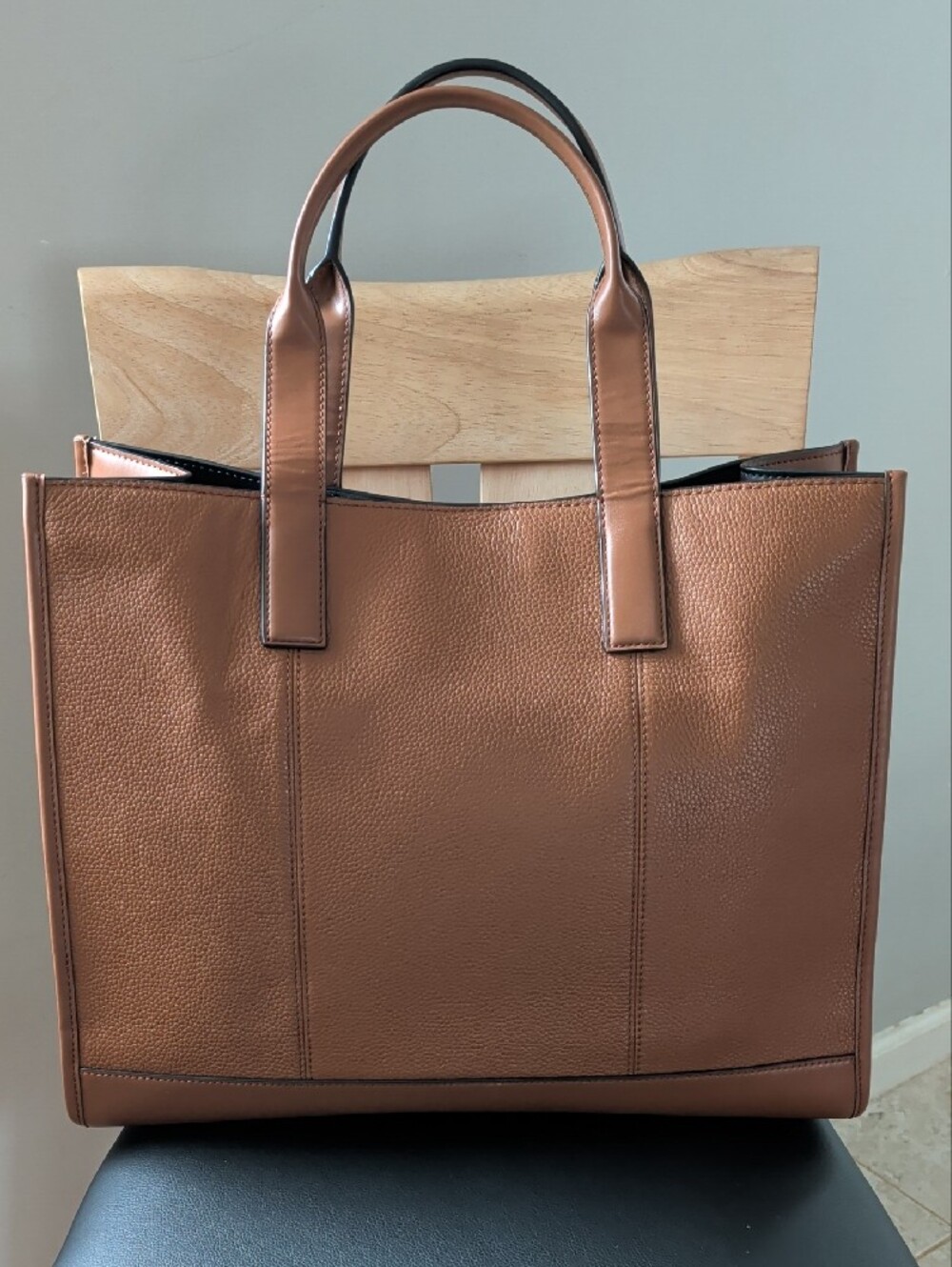 Michael Kors Cooper Logo Embossed Leather Tote/Shoulder Bag NWOT - Picture 2 of 12